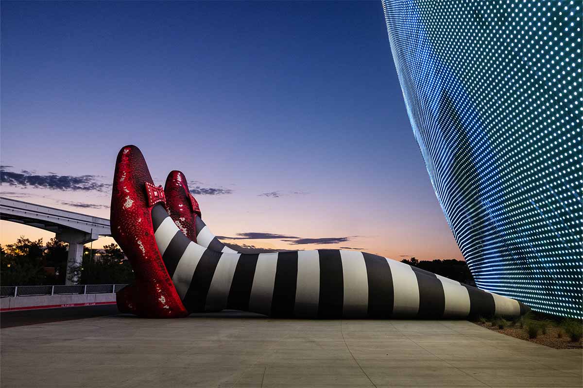 Sphere_Wizard_Of_Oz_Product_01