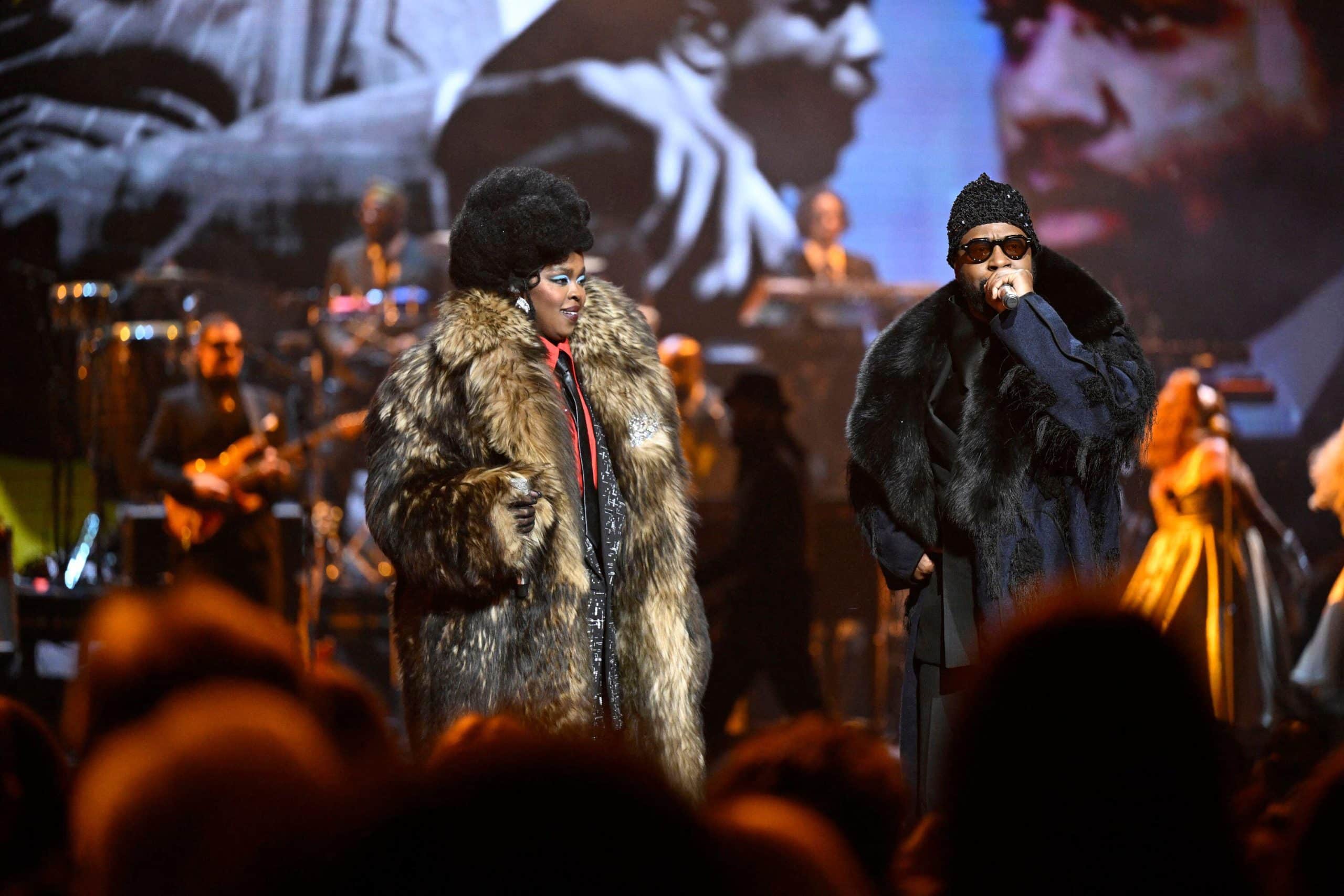 Ms. Lauryn Hill and Wyclef Jean performing together on stage